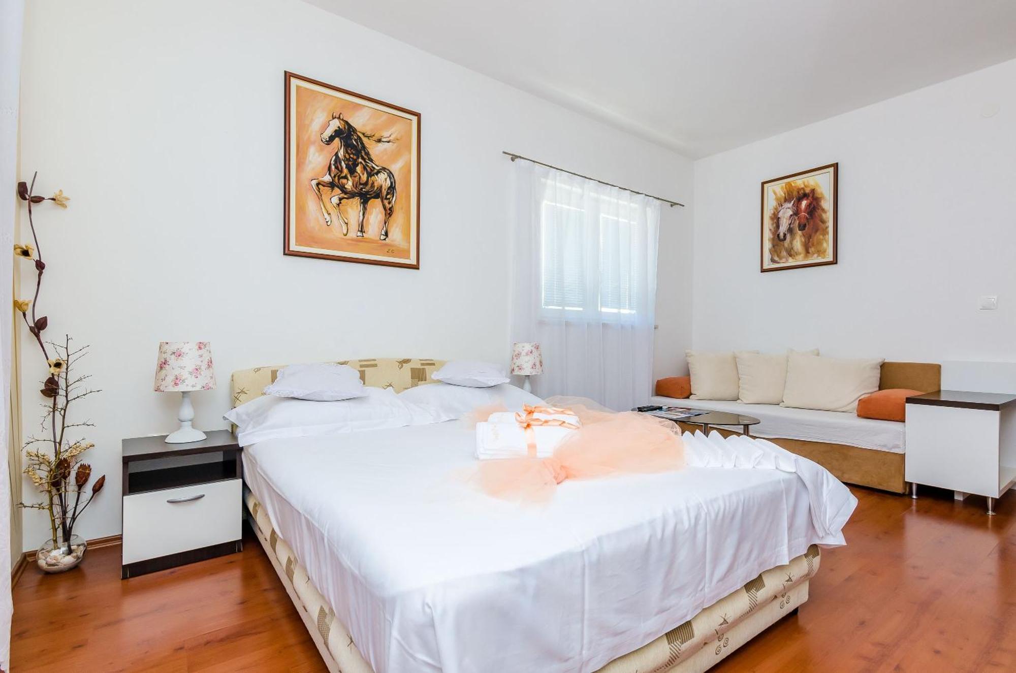 Apartments Villa Aura - Adult Only Dubrovnik Buitenkant foto